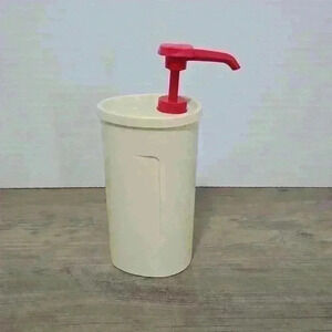 Vintage Tupperware Soap pump 640 and 1553 almond and red  - tested it works!
